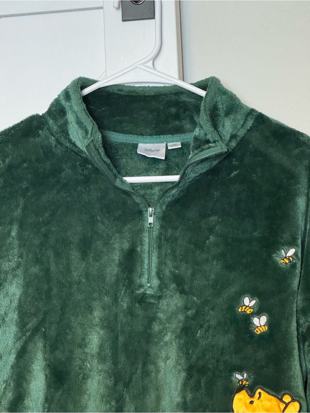 Disney Winnie the Pooh Plush Quarter Zip Fleece Pullover Green Small - Picture 3 of 6